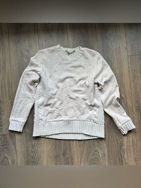 Athleta Women's Madera Sweatshirt in a Heathered Ivory Size XS